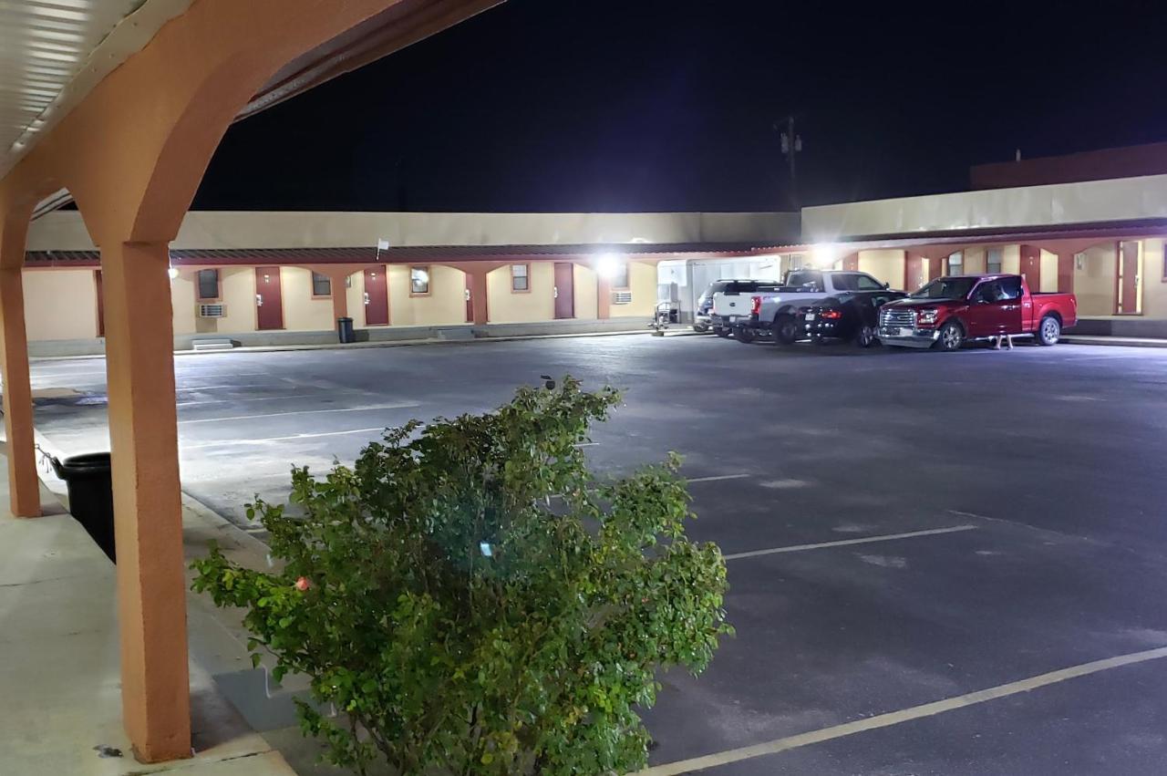 Economy Inn Odessa Dış mekan fotoğraf