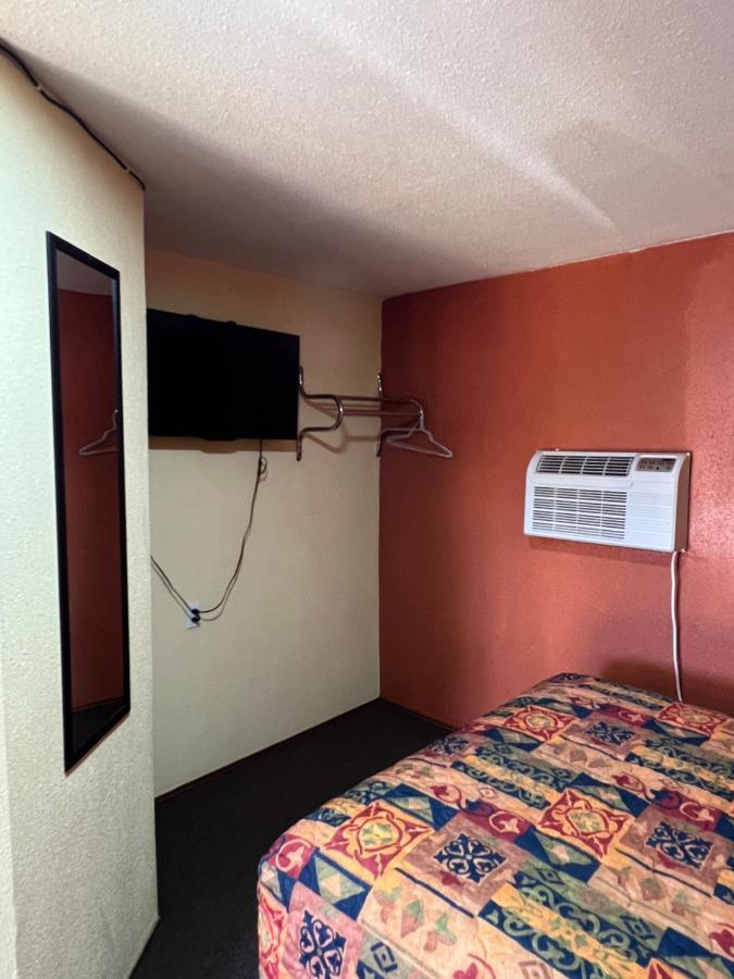 Economy Inn Odessa Dış mekan fotoğraf